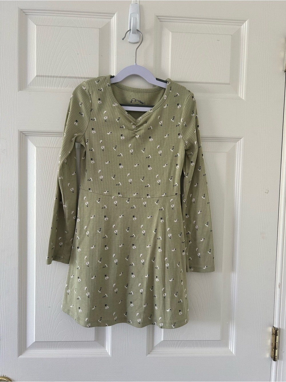 art class Girl’s Olive Green Floral Ribbed Long Sleeve Dress - Size S (6/7)